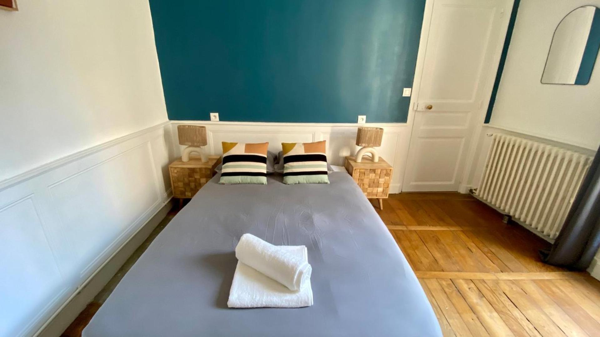 Spacieux Pour 10 Personnes Au Coeur De Rennes Ngoại thất bức ảnh