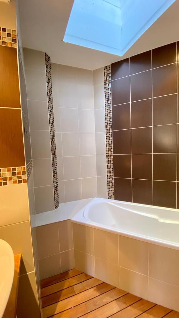 Spacieux Pour 10 Personnes Au Coeur De Rennes Ngoại thất bức ảnh