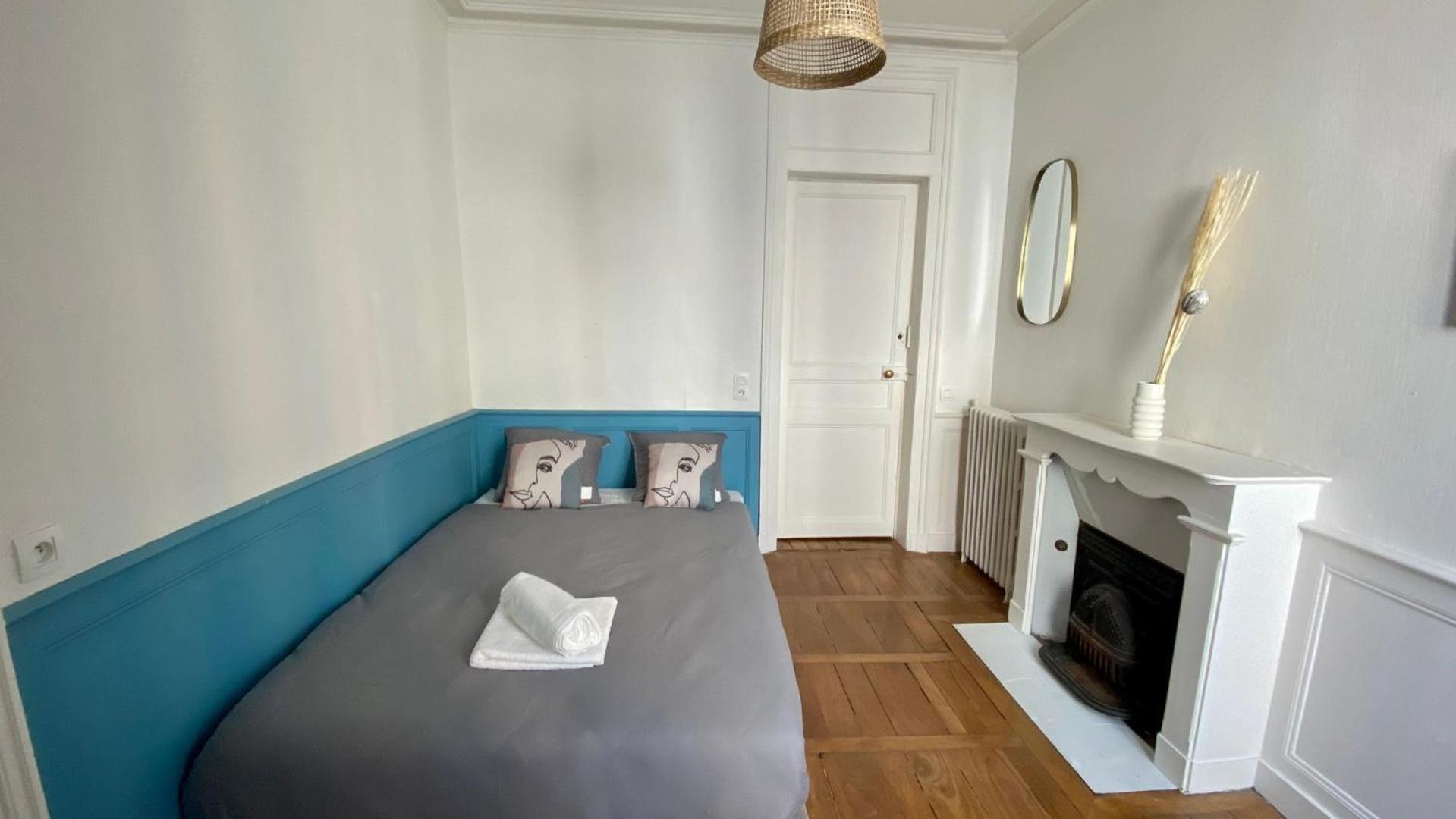 Spacieux Pour 10 Personnes Au Coeur De Rennes Ngoại thất bức ảnh
