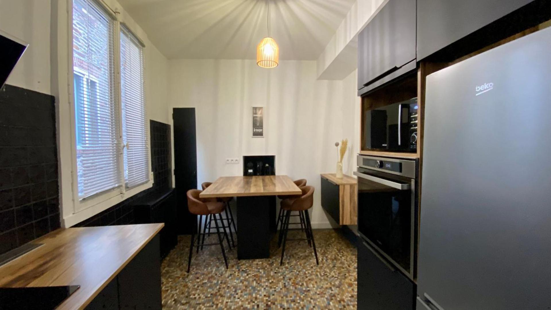 Spacieux Pour 10 Personnes Au Coeur De Rennes Ngoại thất bức ảnh
